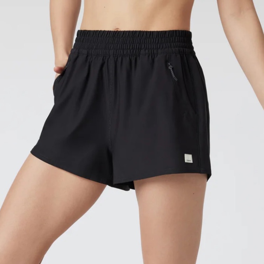 Vuori Dash Short